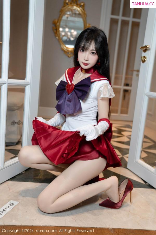 林星阑  [XiuRen]高清写真图 2024.07.03 No.8800 林星阑 短裙美腿第19张图片